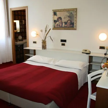 Grand Hotel Milano-3